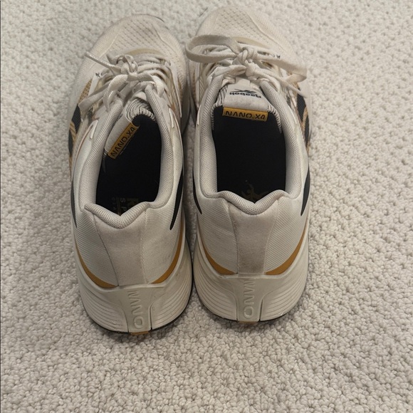 Reebok Nano X4 White and Gold Athletic Shoes - Picture 5 of 7
